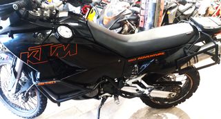 KTM 950 ADV