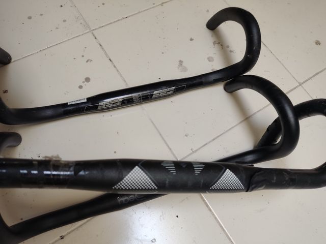 Manillares de carretera