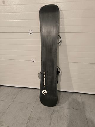 TABLA DE SNOWBOARD ROSSIGNOL + FIJACIONES BURTON