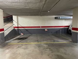 Garaje en venta en Can Nadal - Falguera en Sant Feliu de Llobregat