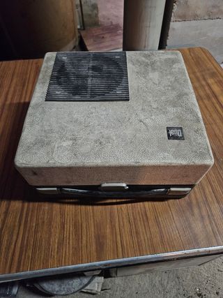 TOCADISCOS ANTIGUO
