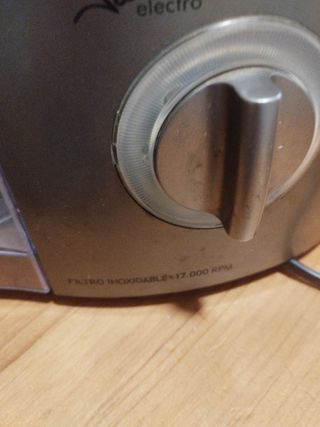 Licuadora y regalo cafetera