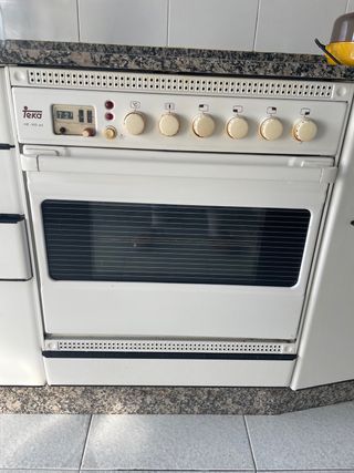 Horno teka he 610 ME