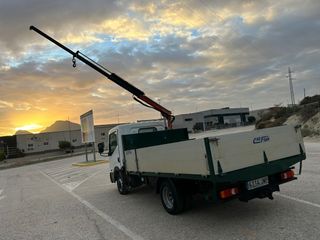 Nissan Cabstar 2016