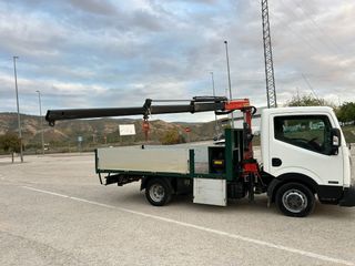 Nissan Cabstar 2016