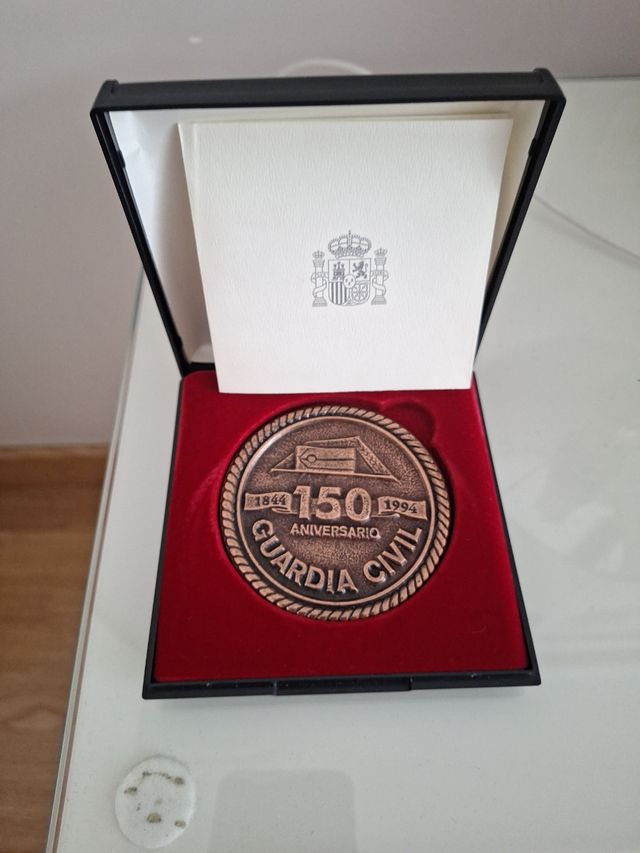 Medalla 150 aniversario