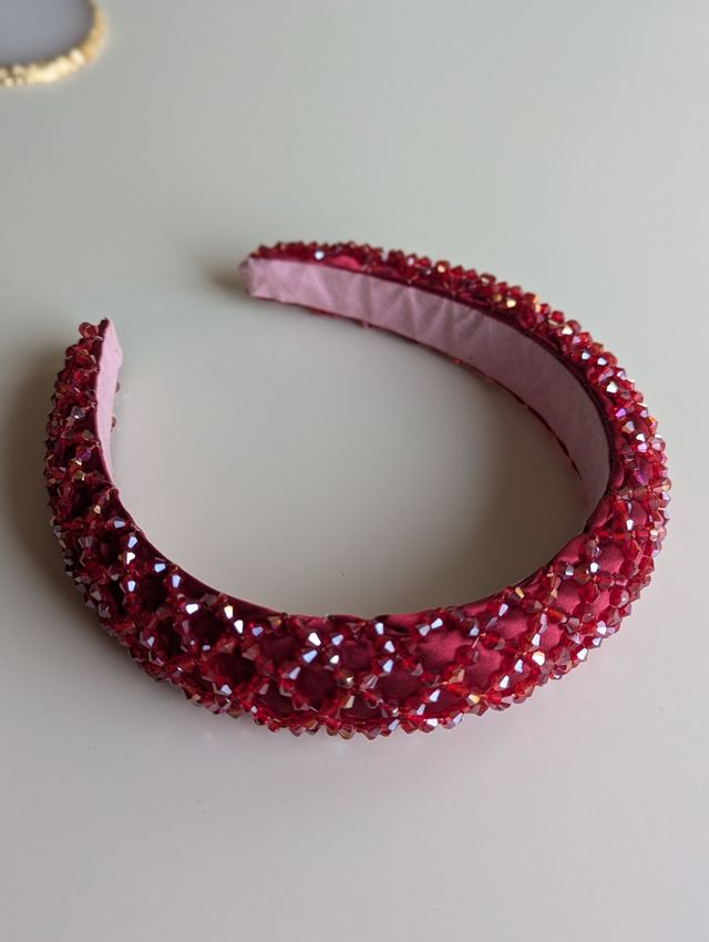 2 Cerchietti per i capelli rosso e nero in perline