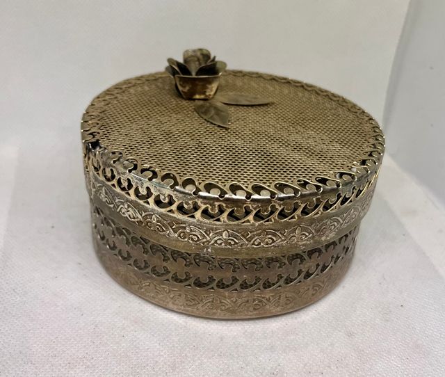CAJA METALICA EN FILIGRANA ANTIGUA