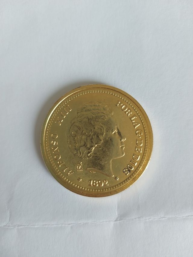 Reproducción moneda 20 pesetas chapada