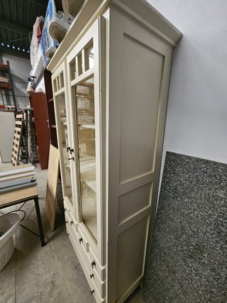 Vitrina expositor salón madera