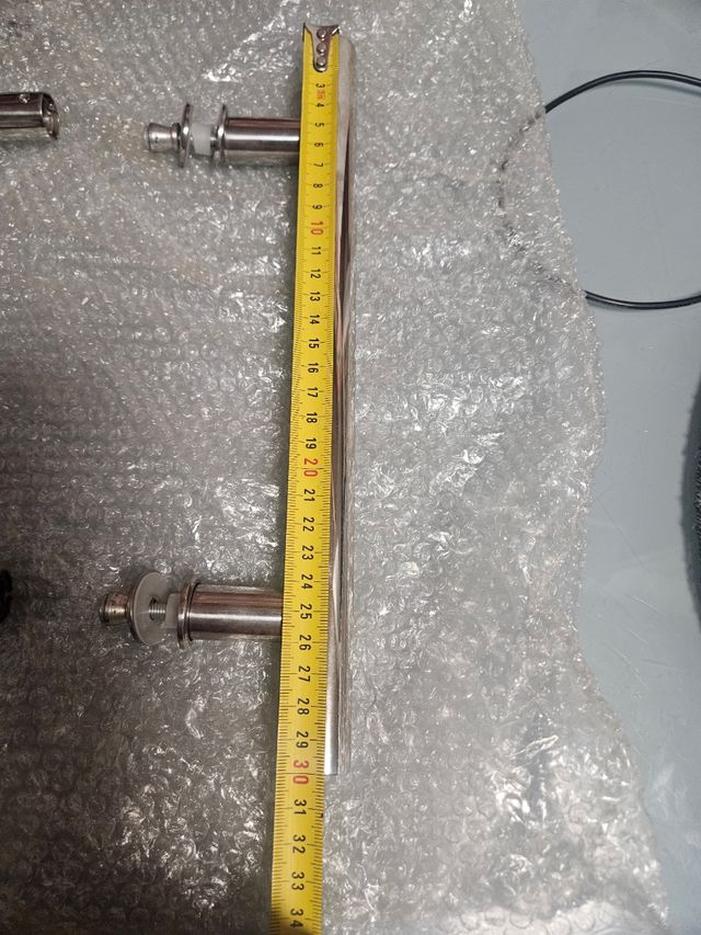 Tiradores puerta corredera 