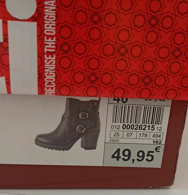 Botines negros tacón XTI