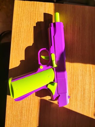 pistola giocattolo