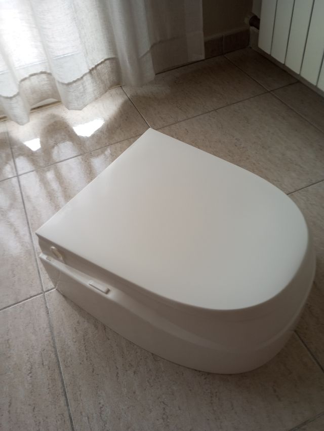 Elevador wc, estándar. 