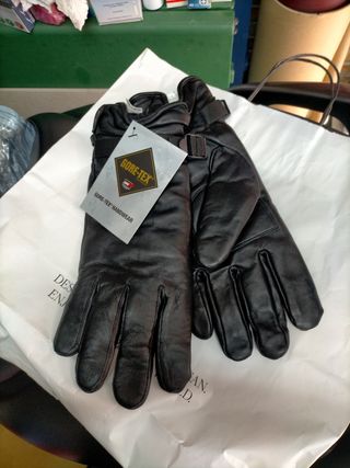 Guantes Gore-tex.
