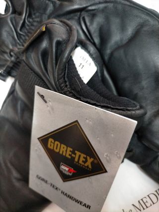 Guantes Gore-tex.