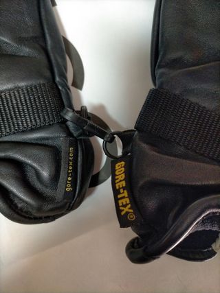 Guantes Gore-tex.