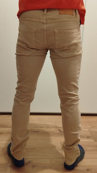 Pantalón Slim Fit de Jack & Jones. 