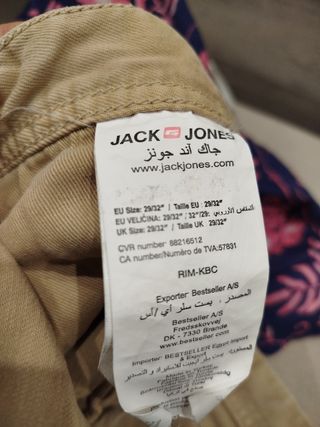 Pantalón Slim Fit de Jack & Jones. 