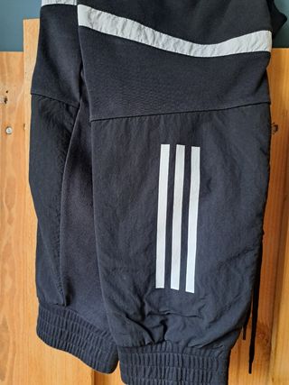 Pantalón chándal Adidas 
