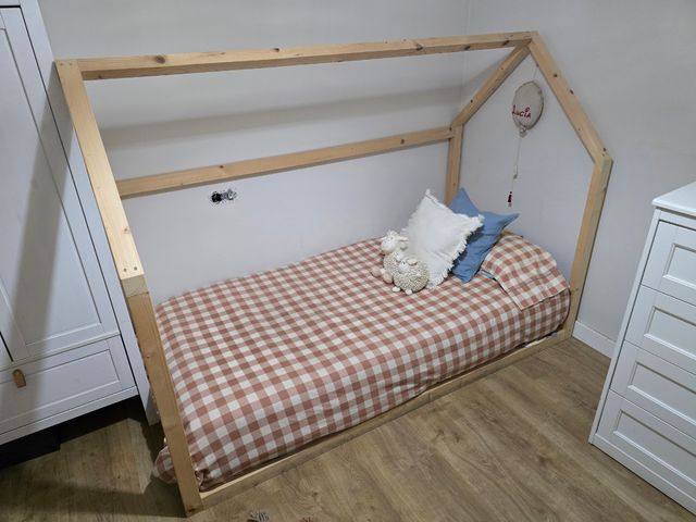 Cama Montesori