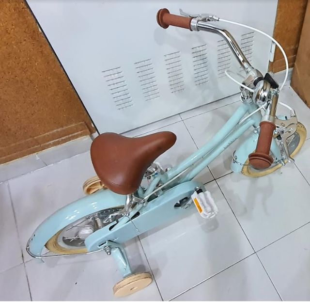 BICICLETA DE NIÑAS BOBBIN