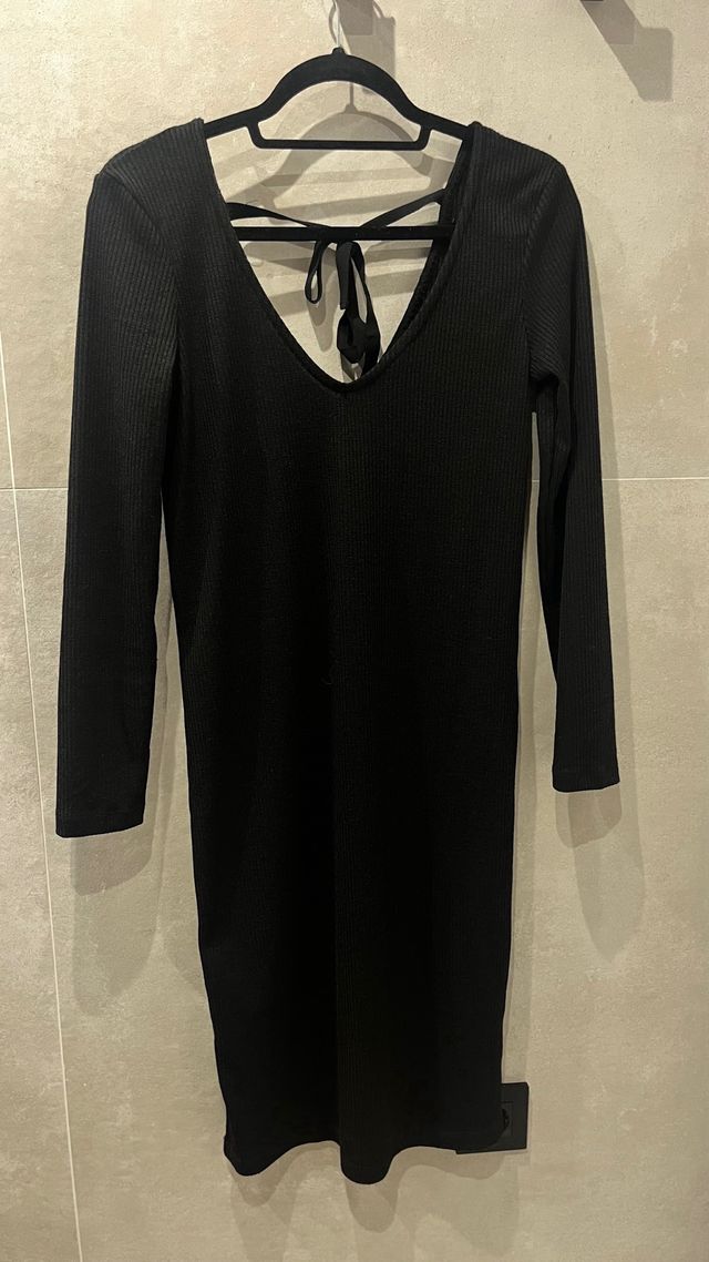 Vestido negro midi