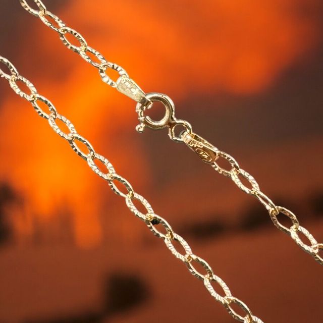 Cadena Rayos Italiana 3 mm Oro 18 Kilates