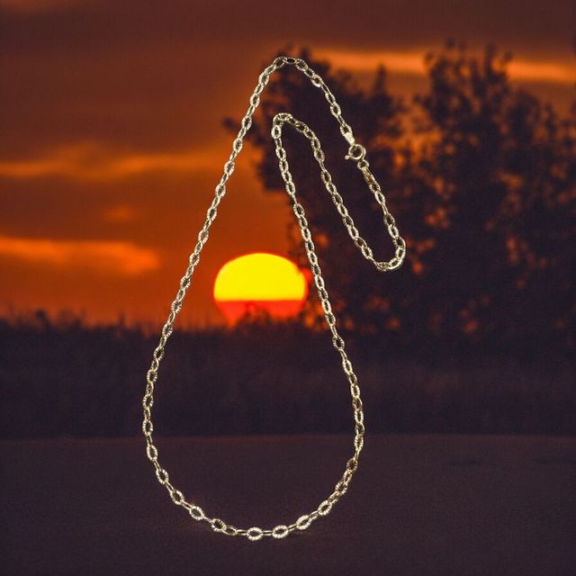 Cadena Rayos Italiana 3 mm Oro 18 Kilates