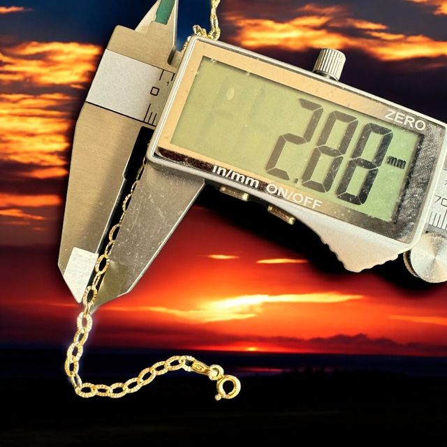 Cadena Rayos Italiana 3 mm Oro 18 Kilates