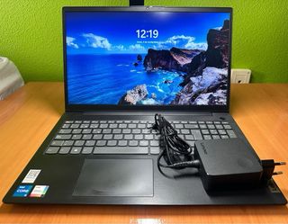 Portátil Lenovo Pro V15 G2 ITL - Excelente