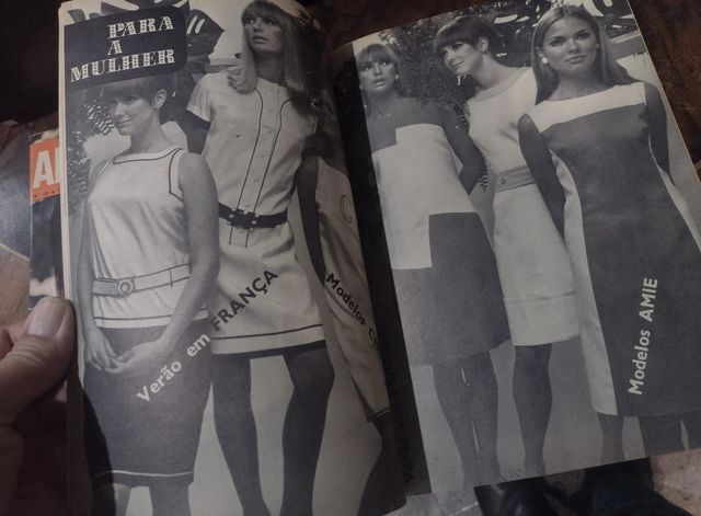 Revistas Antena - Amália e Yola na frente Capa