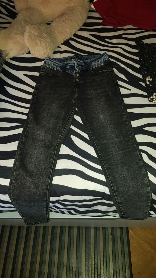 Pantalon dos colores vaquero licra