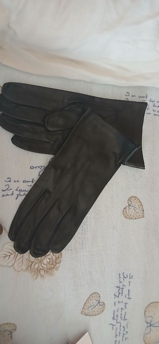Guanti in pelle
