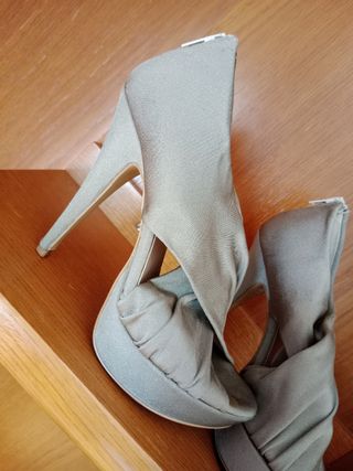 Zapatos Danielle beige seda piel sandalias