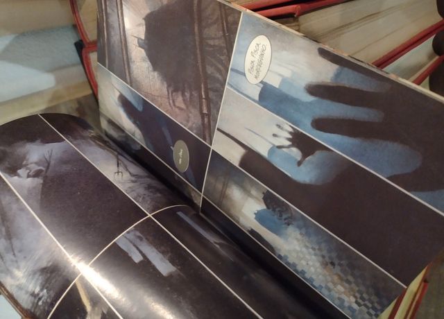 Batman o Asilo Arkham uma séria casa num sério mun