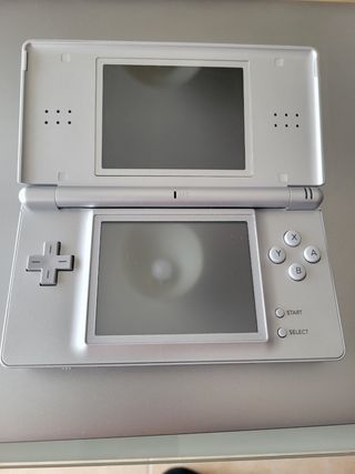 Nintendo ds lite