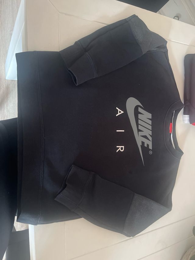 Sudadera Nike talla M niño