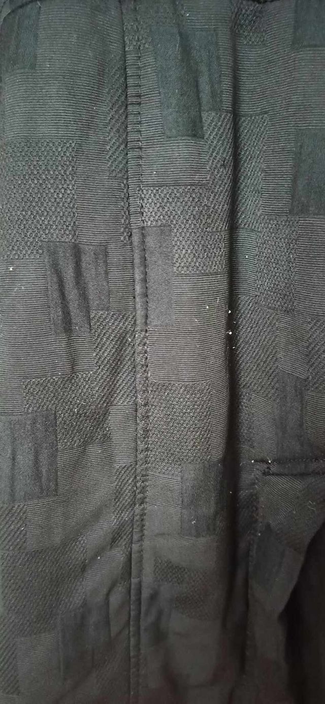 Abrigo negro de Desigual