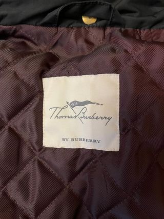 Gabardina Burberry de plumas 