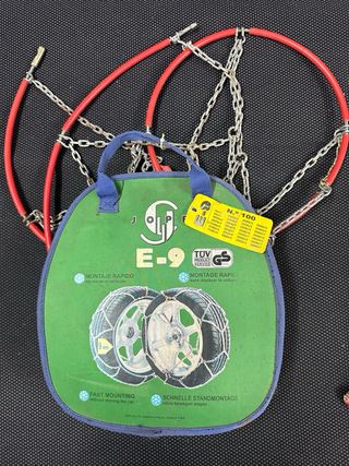 Cadenas para ruedas de coche / diferentes