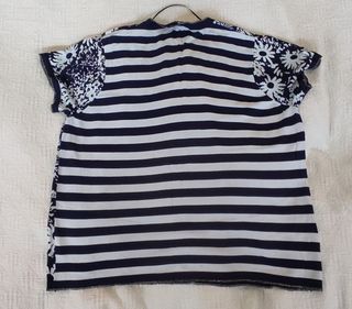 Vendo pack de 5 camisetas. 