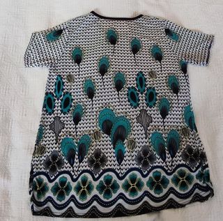 Vendo pack de 5 camisetas. 