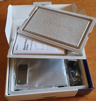 SONY S-FRAME  DPF-72N