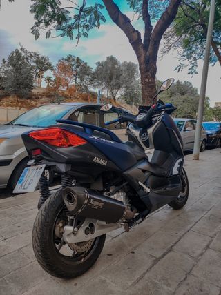 Yamaha xmax 125
