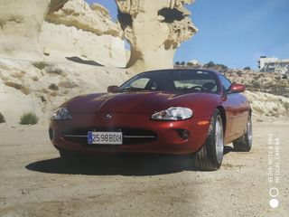 Jaguar XK8 2000