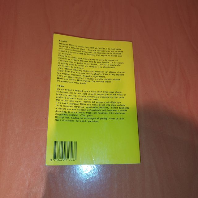 Amb la por al cos [Paperback] Millar Margaret