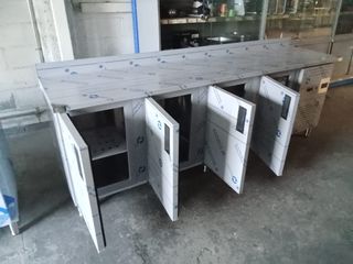 MESA REFRIGERADA 4 PUERTAS MARCA GLOBAL