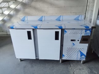 BAJO MOSTRADOR 2 PUERTAS ACERO INOXIDABLE