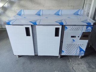 BAJO MOSTRADOR 2 PUERTAS ACERO INOXIDABLE